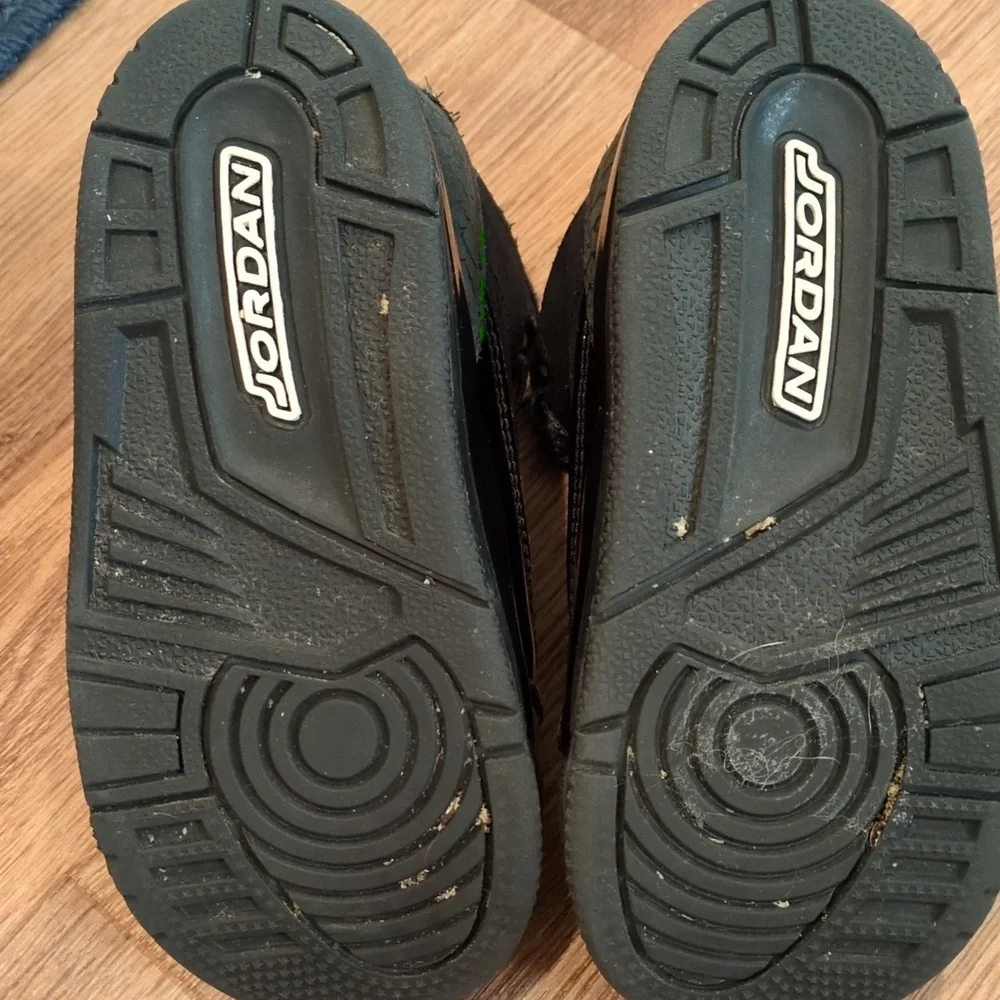 Jordan Black Kids Sneakers